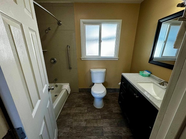 Carmel Wayfarer Inn image 5